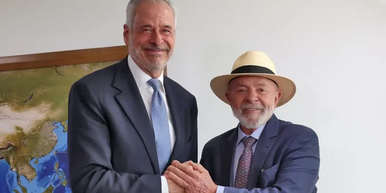 Lula escolhe André Corrêa do Lago para presidência da COP30