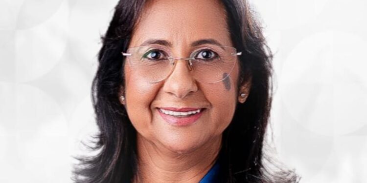 Vereadora Imara Lima é a primeira mulher a presidir a Câmara Municipal de Boquim