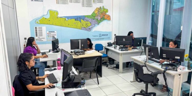 Matrícula Online 2025: mais de 300 alunos especiais já realizaram transferência interna nas escolas de Aracaju