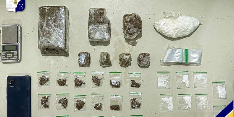 Polícia Militar apreende drogas e prende homem por tráfico em São Cristóvão