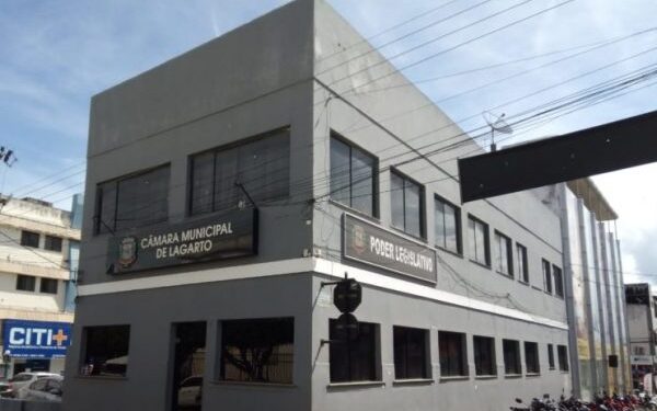 Em sessão extraordinária, Câmara de Lagarto aprova reforma administrativa proposta pelo Poder Executivo