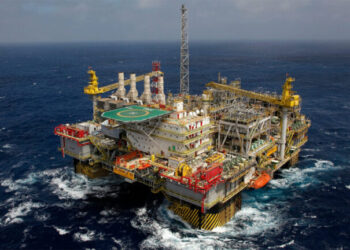 Produção de petróleo no Brasil deve crescer 6% em 2025, estima IBP