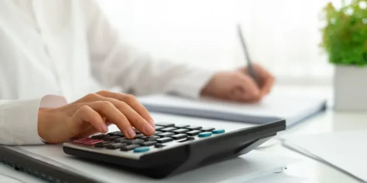Reforma tributária pode aumentar impostos e tirar competitividade de pequenas empresas