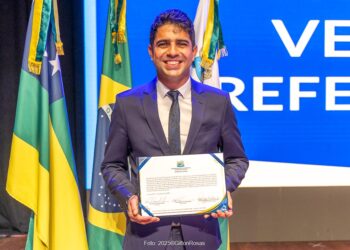 Pastor Diego é empossado vereador de Aracaju e assume vice-presidência da Câmara Municipal