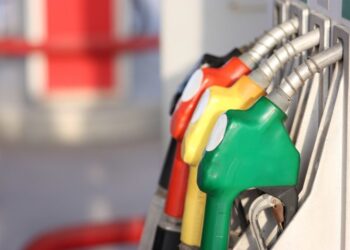 Gasolina terminou 2024 a R$ 6,15, em média, nos postos do país; alta acumulada foi de mais de 10%