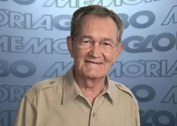 Câncer de pâncreas: entenda doença que matou Léo Batista