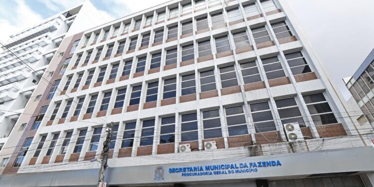 Prefeitura de Aracaju congela IPTU para 2025 e oferece benefícios para pagamento antecipado