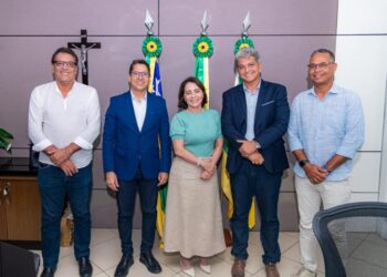 Emília se reúne com prefeitos e define primeiras ações para o Consórcio do Transporte Coletivo