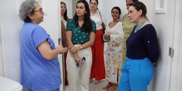 Saúde Aracaju elabora estratégias para ampliar atendimentos no CEMAR e CER II