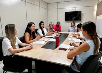 Secretaria Municipal de Saúde discute medidas de prevenção à bronquiolite