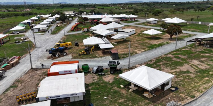 Pousadas lotadas e comerciantes animados: Sealba Show movimenta economia em Itabaiana