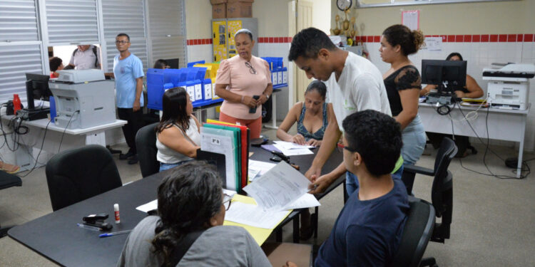 Terceira fase da Matrícula Online 2025 é aberta e segue até 24 de janeiro
