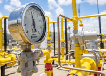 Decreto pretende fomentar cadeia de petróleo e gás natural no estado