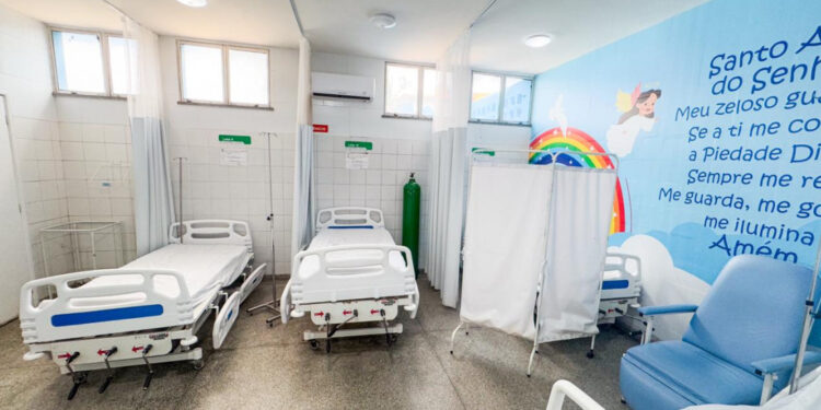 Governo de Estado visita Hospital Municipal da Barra dos Coqueiros e avalia viabilidade de reforma