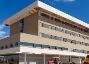 Governo do Estado viabiliza aquisição de equipamento para radioterapia do Hospital do Câncer