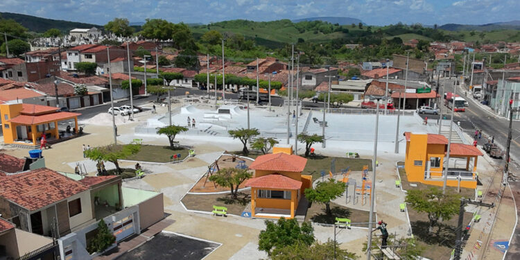 Praça João Pereira de Araújo torna-se mais novo cartão-postal de Riachuelo e alegra moradores