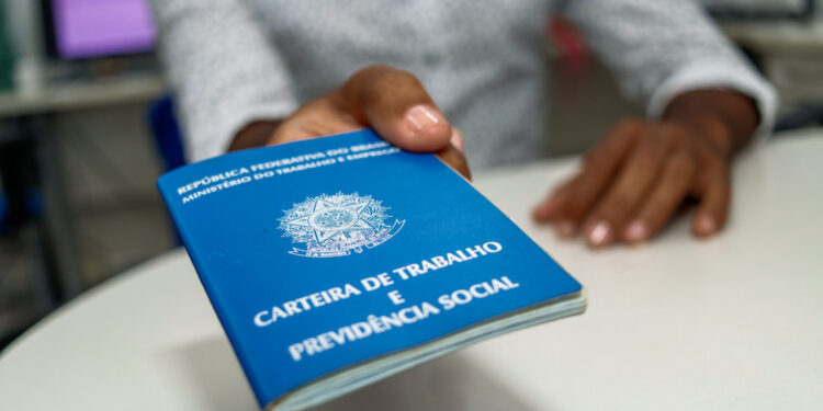 Sergipe é o 7º estado do Brasil e o 3º do Nordeste com maior crescimento do estoque de empregos no ano de 2024
