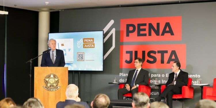 Programa Pena Justa: ações do governo federal estimulam desencarceramento, alertam especialistas