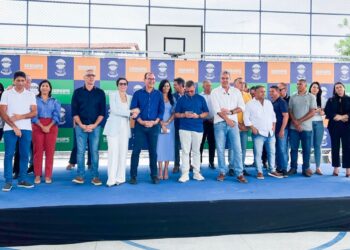 Deputado Ibrain prestigia entrega da reforma do  Centro de excelência em Lagarto