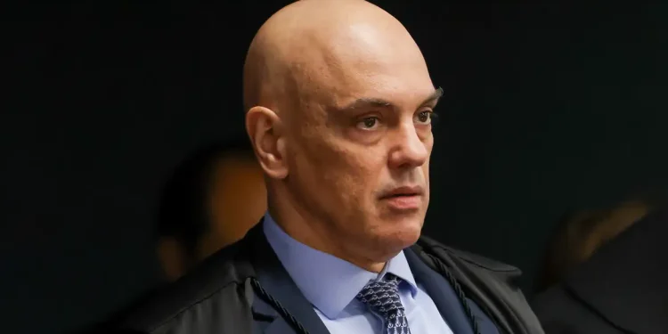Moraes nega pedido de Bolsonaro para entregar defesa em 83 dias