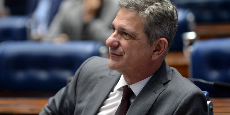 Proposta de Rogério garante às usuárias de transporte por app a escolha por motoristas mulheres