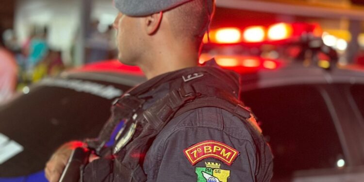 PM prende suspeito com indícios de embriaguez conduzindo veículo em Lagarto