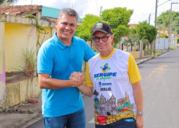 Com apoio de Fábio Mitidieri, Pato Maravilha, leva asfalto para povoado Matinha em Umbaúba