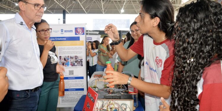 1º edição do Festival Estadual de Ciência reúne 64 trabalhos artísticos-científicos