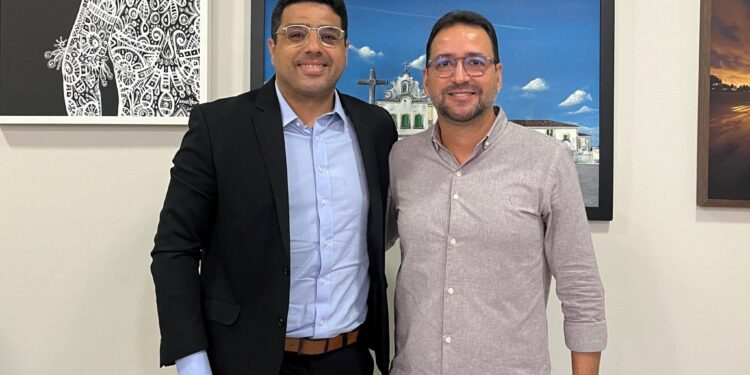 Jeferson Andrade visita Funcap e discute ações para fortalecer a cultura sergipana