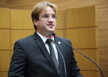 Marcelo Sobral comemora convênio do Governo do Estado com o Sest/Senat