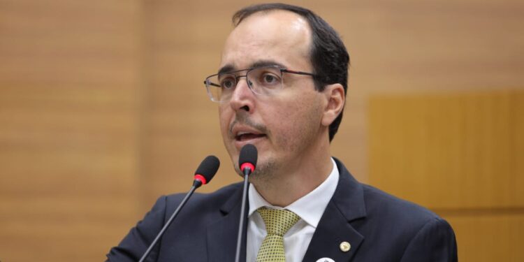 Georgeo Passos cobra investigação sobre irregularidades trabalhistas