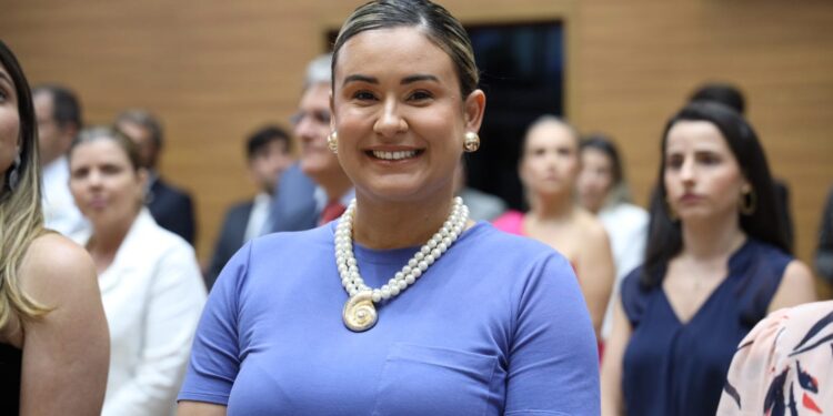 Deputada Kitty Lima garante avanço na proteção dos gatos comunitários da UNIT