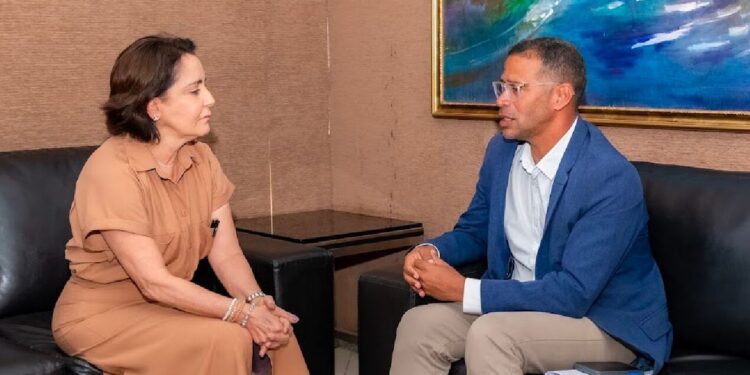 Projetos de Lei são pautas de reunião entre vereador Sargento Byron e prefeita Emília Corrêa