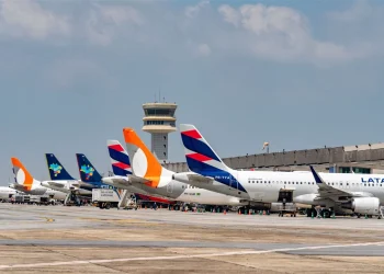 Até o momento, Voa Brasil vende menos de 1% das 3 milhões de passagens liberadas