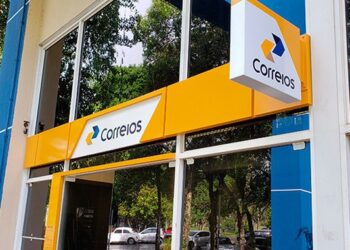 Correios sinalizam crise e estariam deixando de entregar correspondências, veicula revista