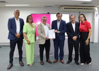 Crediamigo e Fecomércio assinam parceria para capacitar empreendedores de Sergipe