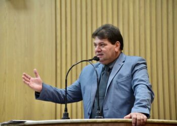 “Vamos legislar para toda a população de Aracaju”, afirma Miltinho Dantas em seu primeiro pronunciamento de 2025 na CMA
