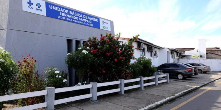 SMS anuncia convocação de 18 profissionais para reforçar a assistência farmacêutica