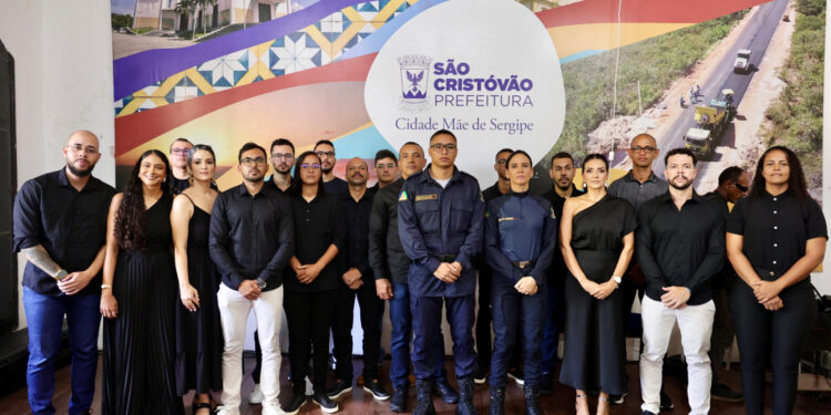 Prefeitura empossa 20 agentes da primeira turma da Guarda Municipal de São Cristóvão
