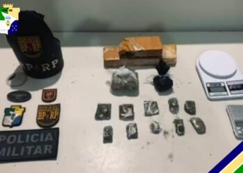 Polícia Militar realiza prisão de mulher por suspeita de tráfico de drogas em Aracaju