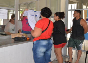 Governo de Sergipe garante kits escolares e fardamento para estudantes da rede estadual