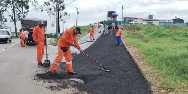 Governo de Sergipe já investiu R$ 76 milhões em pavimentação asfáltica em 52 municípios nos últimos dois anos