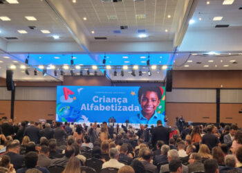 Sergipe é prata no Selo Nacional do Compromisso com a Alfabetização 2024