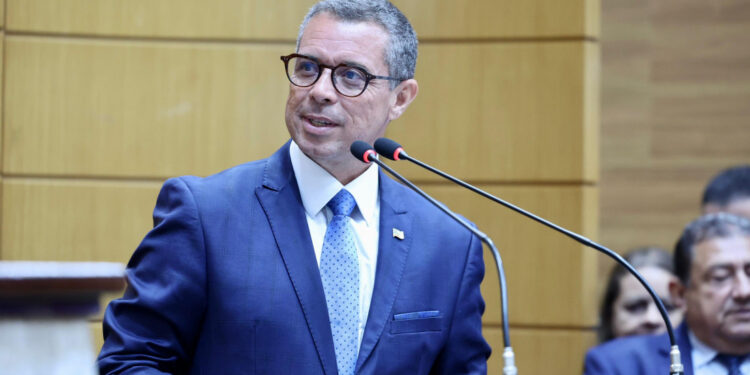 “Nossa missão é garantir que o desenvolvimento chegue a todos, sem distinção”, diz Mitidieri em abertura dos trabalhos da Alese