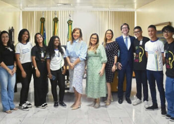 Estudantes visitam Tribunal de Justiça e ampliam conhecimento sobre cidadania
