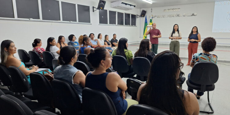 Secretaria de Estado da Educação inicia nova turma do curso básico de Libras