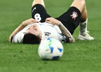 Mesmo com vitória em casa, Corinthians é eliminado da Libertadores
