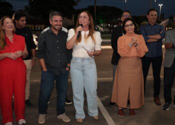 Prefeitura de Aracaju entrega praça construída com recursos destinados pela deputada Katarina