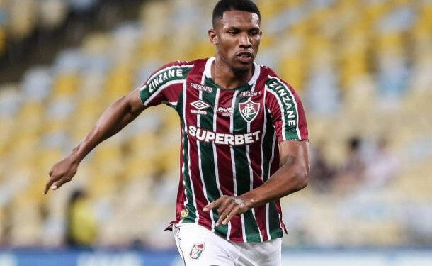 Fluminense aceita proposta por Lelê, que será emprestado; saiba o destino