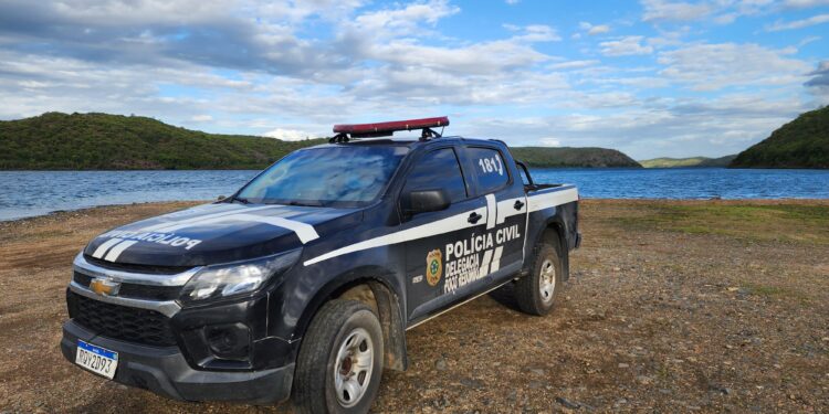 Polícia Civil cumpre mandado de prisão contra suspeito por descumprimento de medida protetiva em Poço Redondo